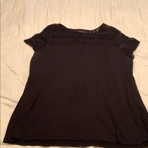 🖤Torrid black lace tee size 2